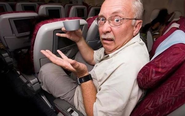 <br />
Что больше всего раздражает пассажиров во время полета?<br />
